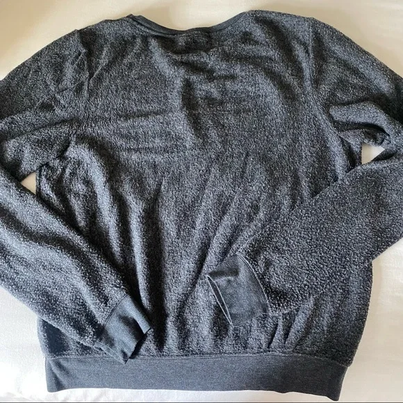 Wildfox Sweatshirt - Picture 6 of 6